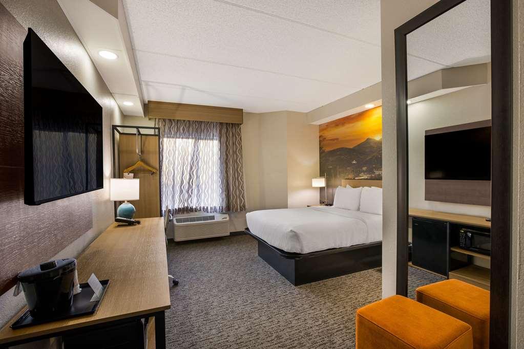 Clarion Pointe Sevierville-Pigeon Forge Phòng bức ảnh